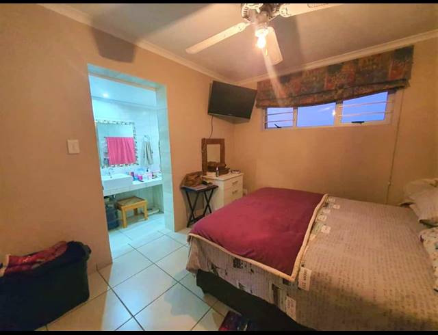 2 BEDROOM HOUSE FOR SALE IN BELLVILLE CENTRAL